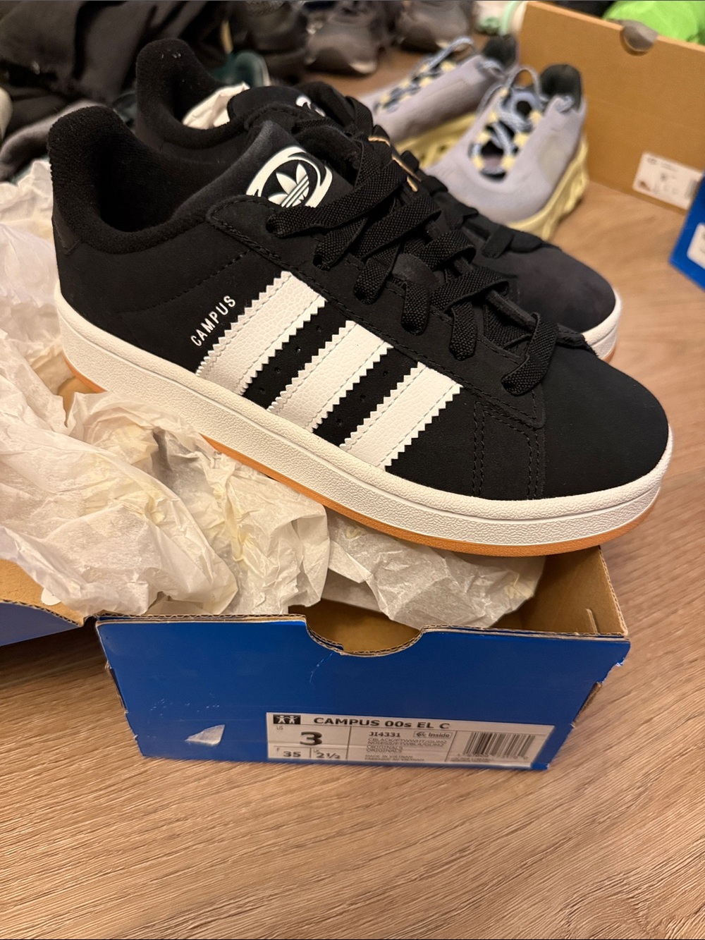 Adidas Kids' size 3 Campus Black & White Low-Top Sneakers